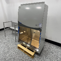 Labconco Logic+ 4' BioSafety Cabinet image 1